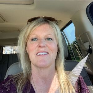 Meet your Posher, Rhonda